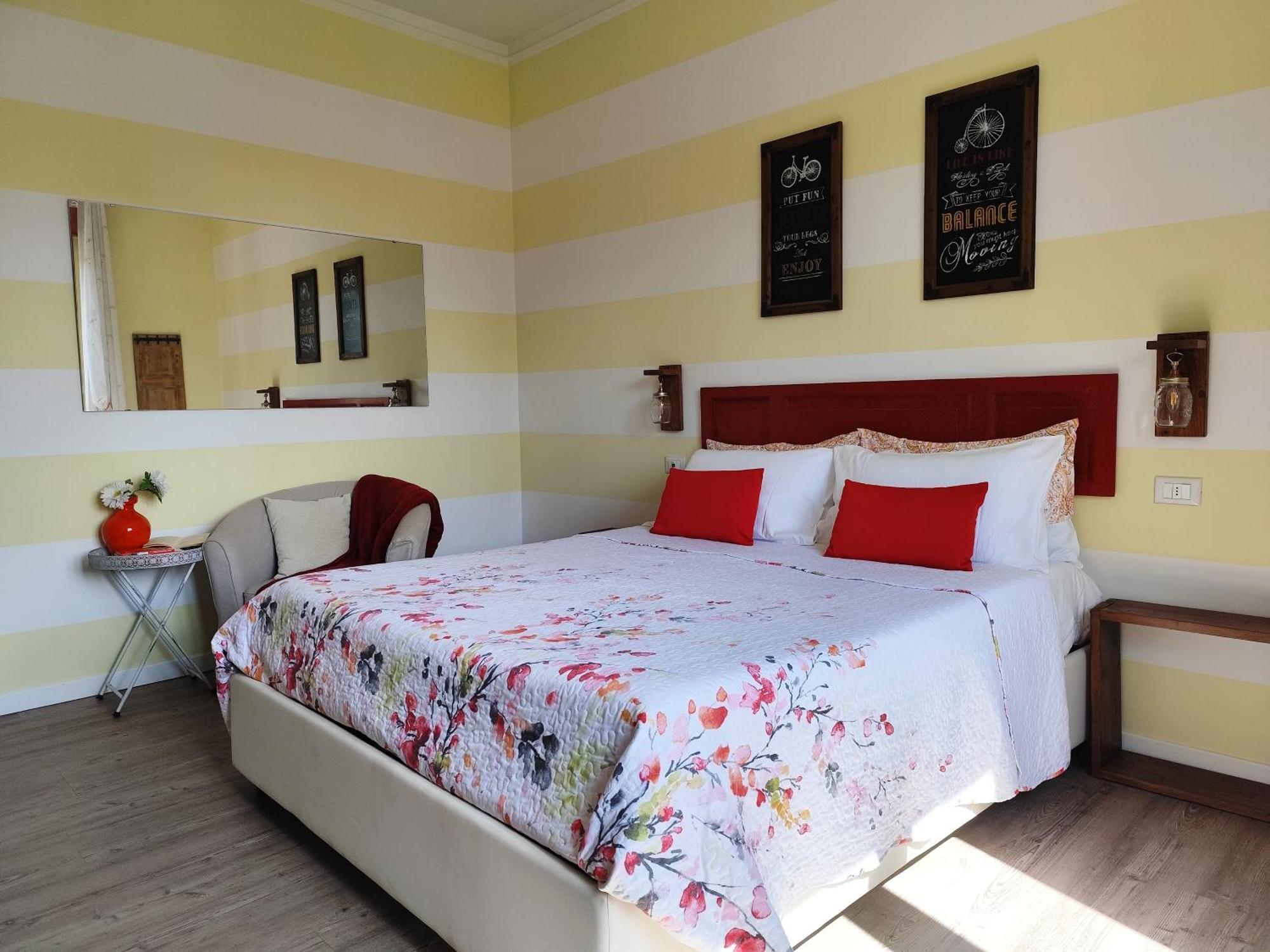 La Bicicletta Rooms Cremona Exterior photo